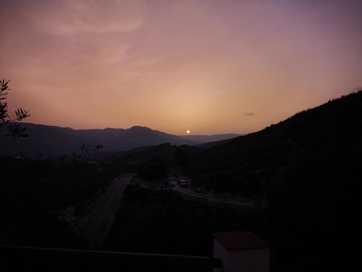 Affittacamere Cortijo Samadhi Lanjarón Esterno foto